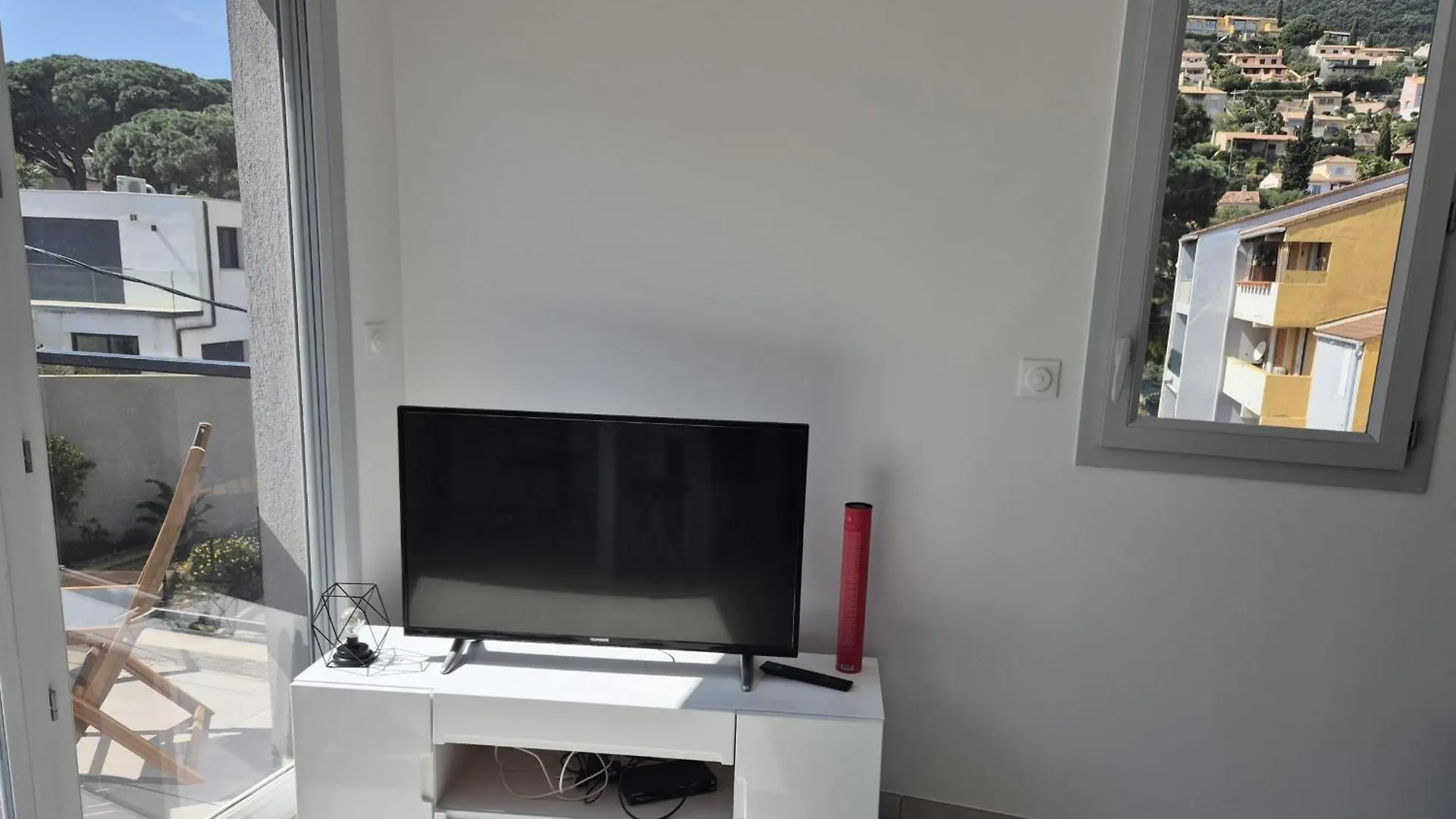 Apartment With Terrace Near The Beach Cavalaire-sur-Mer