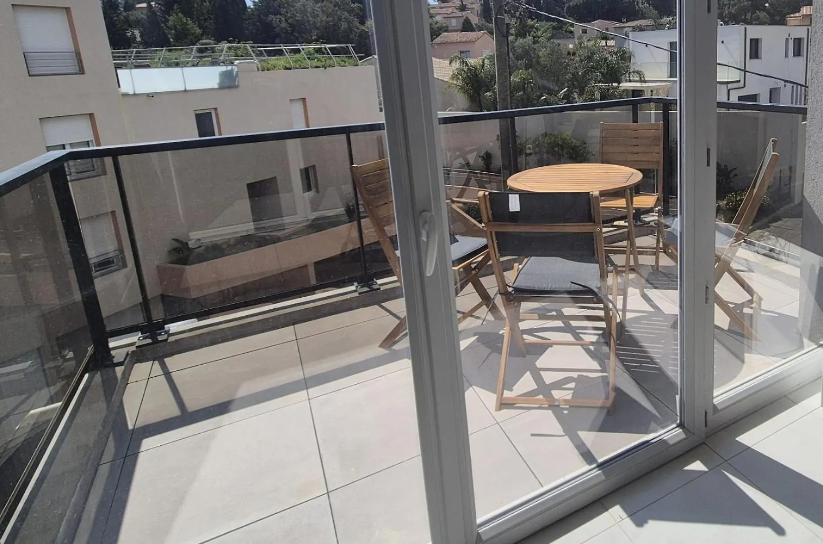 Apartment With Terrace Near The Beach Cavalaire-sur-Mer